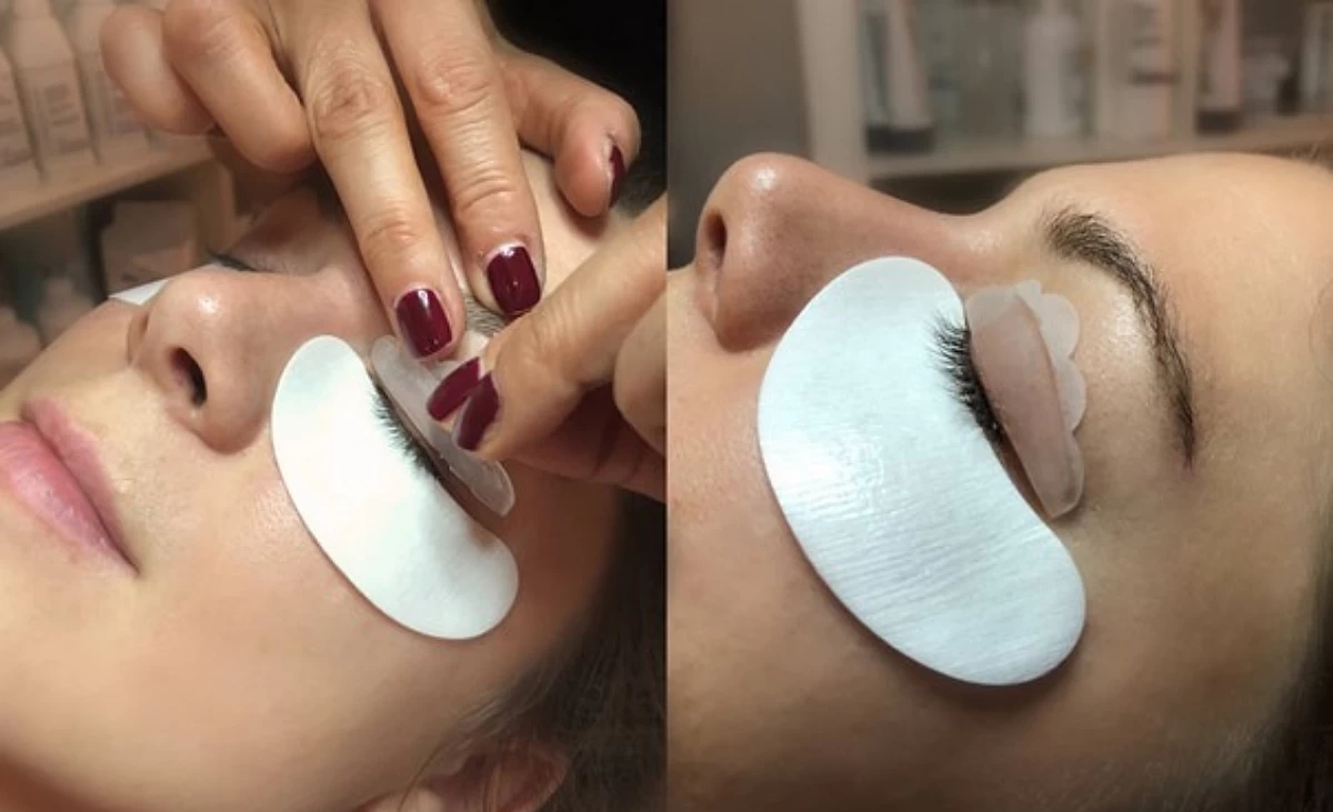 Wimpern werden bei Wimpernlifting um Silikonschablone gebogen